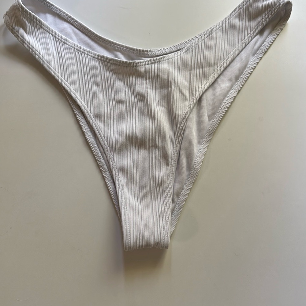 White Halter Bikini Set - Picture 3 of 4